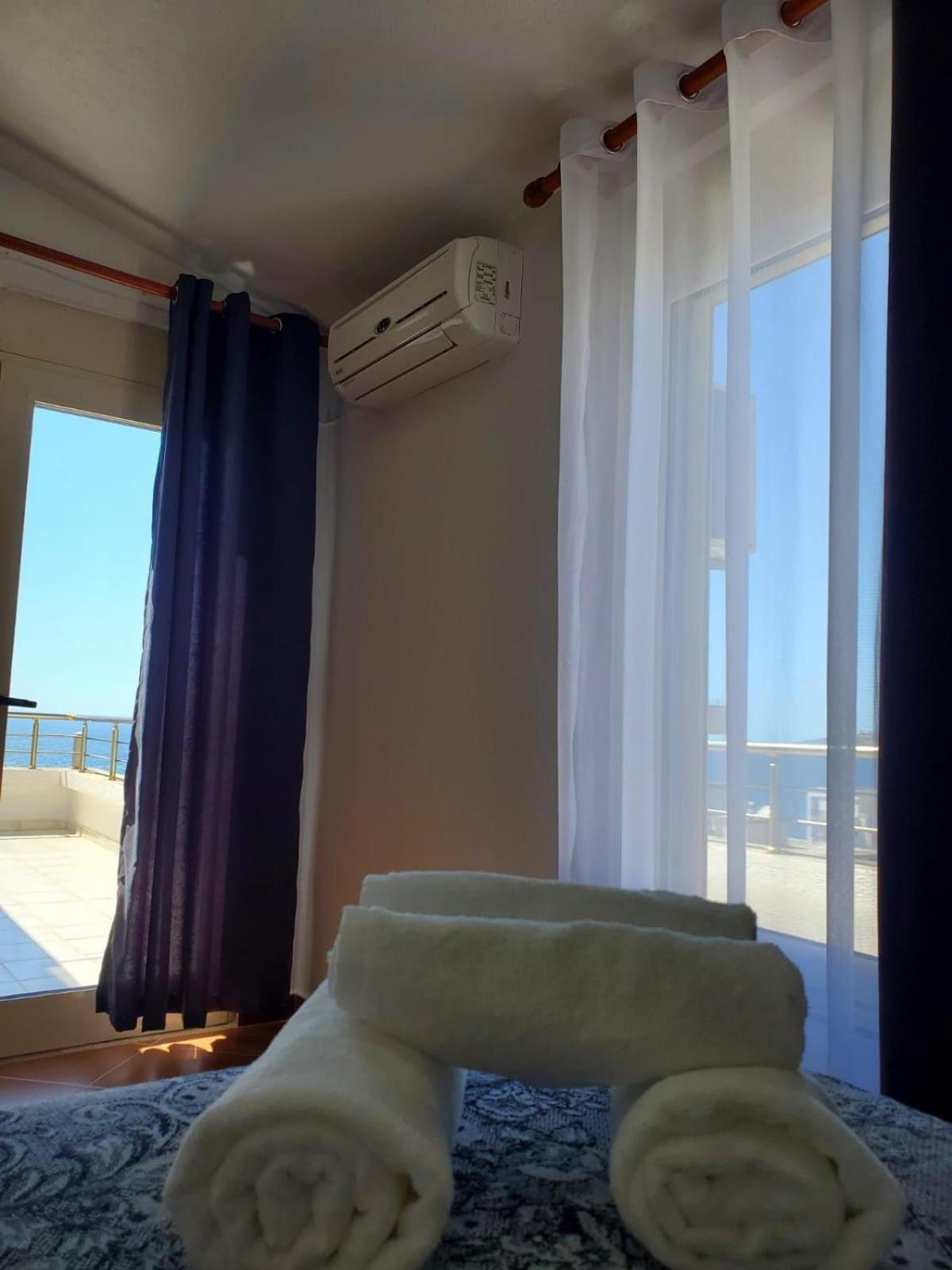 Summer Gate Apartment Sarandë 외부 사진