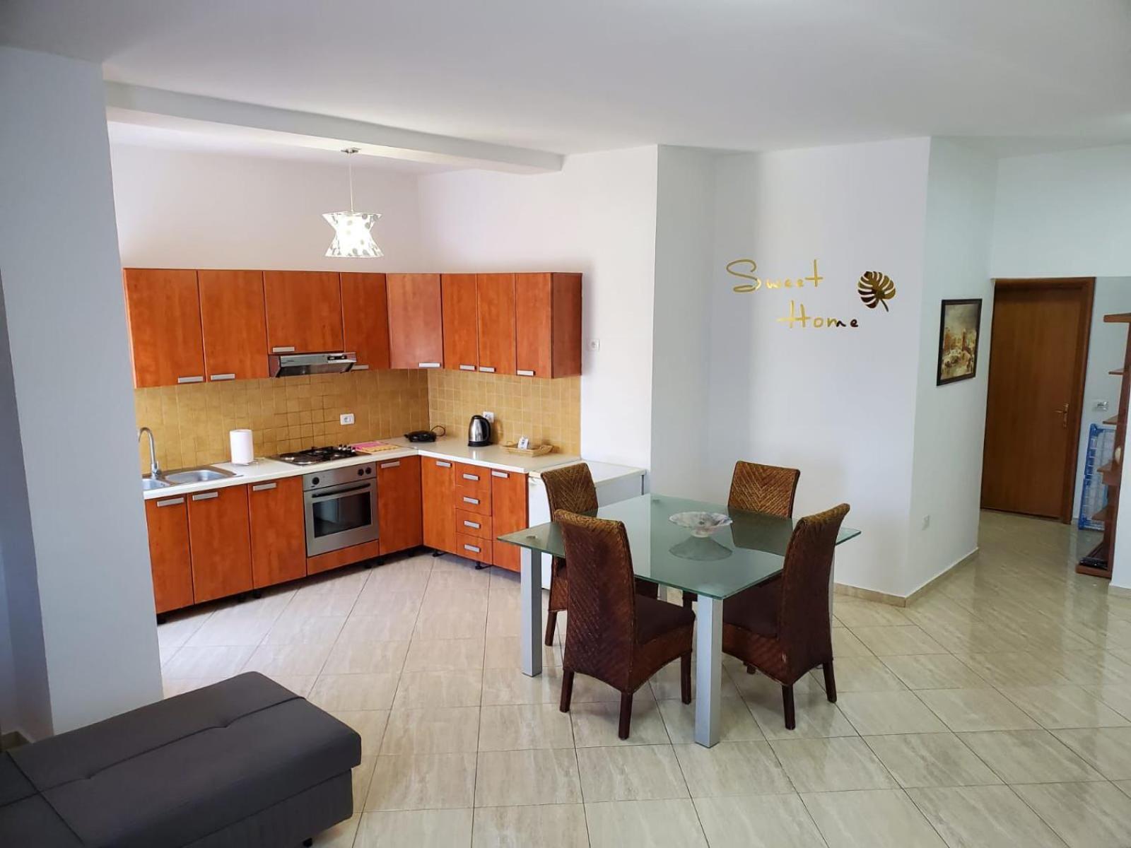 Summer Gate Apartment Sarandë 외부 사진
